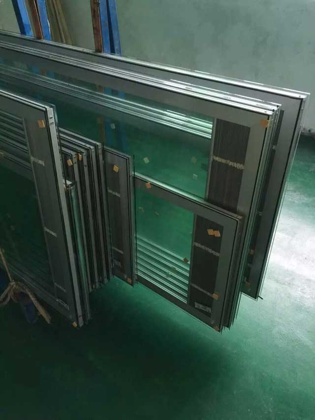 G型嵌框雙玻+百葉(05)